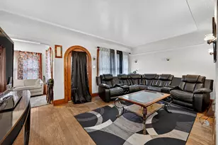 3328 N 44th St, Milwaukee, WI 53216 - Photo 4