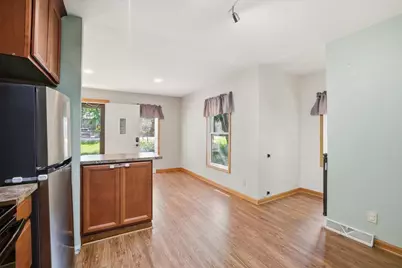 8710  Buena Dr, Burlington, WI 53105 - Photo 6