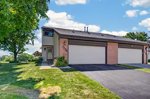 7236 S Delaine Dr, Oak Creek, WI 53154 - Photo 1