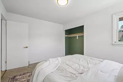 5625 N 92nd St, Milwaukee, WI 53225 - Photo 14