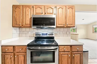 3018  86th St #204, Kenosha, WI 53142 - Photo 10