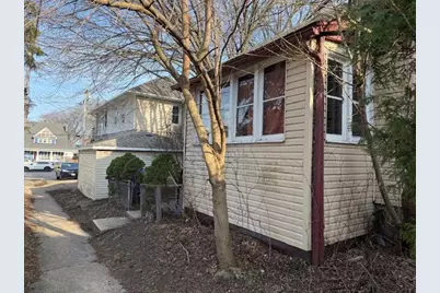 511  66th St, Kenosha, WI 53143 - Photo 2