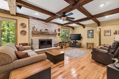 W342S4510  Moraine Hills Dr, Ottawa, WI 53118 - Photo 8