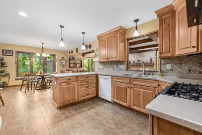 W342S4510  Moraine Hills Dr, Ottawa, WI 53118 - Photo 18