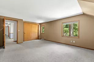 S68W17886 East Dr, Muskego, WI 53150 - Photo 26