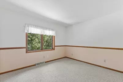S68W17886  East Dr, Muskego, WI 53150 - Photo 36