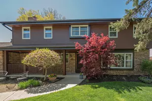 6411 N Bittersweet Ln, Glendale, WI 53217 - Photo 4