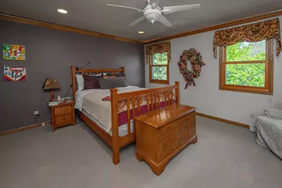 6411 N Bittersweet Ln, Glendale, WI 53217 - Photo 26
