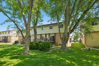 W163N11467  Windsor Ct, Germantown, WI 53022 - Photo 38