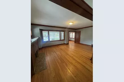 2720 N 52nd St, Milwaukee, WI 53210 - Photo 10