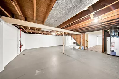 1542 W Iona Ter, Milwaukee, WI 53221 - Photo 28