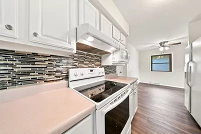 1542 W Iona Ter, Milwaukee, WI 53221 - Photo 14