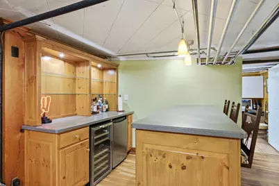 1534  Upper Pkwy, Wauwatosa, WI 53213 - Photo 40