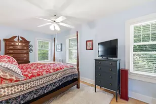 1534 Upper Parkway, Wauwatosa, WI 53213 - Photo 32