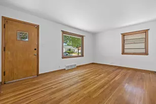 4915 N 63rd St, Milwaukee, WI 53218 - Photo 10