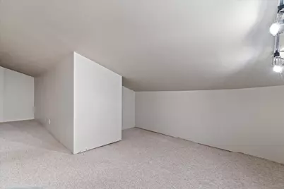 14225  Forest View Ln, Brookfield, WI 53005 - Photo 20