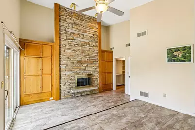 N61W35366  Mariner Ct, Oconomowoc, WI 53066 - Photo 24