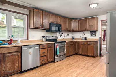 733  Long Ct, Sparta, WI 54656 - Photo 2