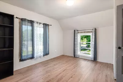 733  Long Ct, Sparta, WI 54656 - Photo 4