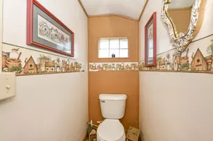 5611 Apricot Ct, Greendale, WI 53129 - Photo 10