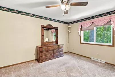 117  Manor Ct, Slinger, WI 53086 - Photo 14