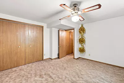 117  Manor Ct, Slinger, WI 53086 - Photo 24