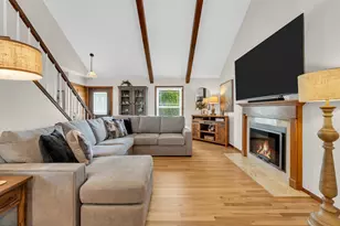 609 Lewis St, Burlington, WI 53105 - Photo 8