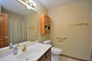 306 Hartford Square, Hartford, WI 53027 - Photo 20