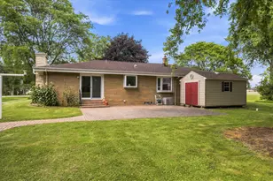 3835 W 5 1/2 Mile Rd, Racine, WI 53108 - Photo 32