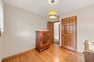 3835 W 5 1/2 Mile Rd, Racine, WI 53108 - Photo 20