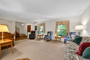 W264S7300 Kings Peak Ct, Vernon, WI 53189 - Photo 6