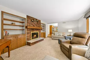 W264S7300 Kings Peak Ct, Vernon, WI 53189 - Photo 16