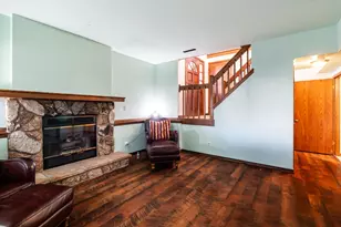6441 S Crabapple Ct, Oak Creek, WI 53154 - Photo 18