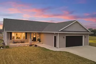 150 Grove Ct, Cedar Grove, WI 53013 - Photo 1
