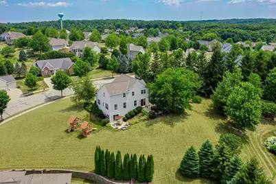 1621  Hunter Rd, Waukesha, WI 53189 - Photo 32