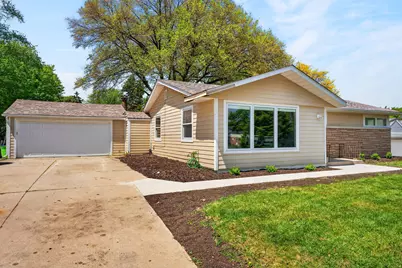 2965 N 124th St, Brookfield, WI 53005 - Photo 4