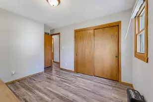 7283 S Countryside Dr, Franklin, WI 53132 - Photo 24