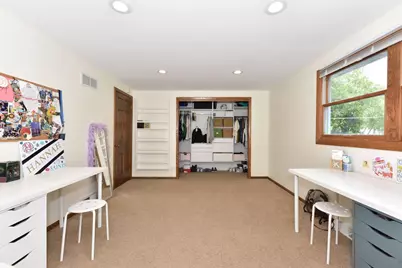 2805 S 83rd St, West Allis, WI 53219 - Photo 26