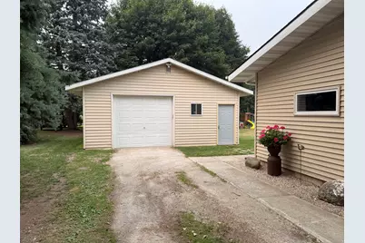 510  Laurel Dr, Francis Creek, WI 54214 - Photo 28