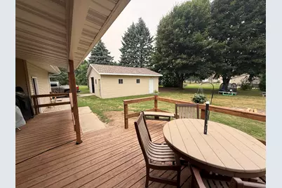 510  Laurel Dr, Francis Creek, WI 54214 - Photo 22