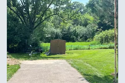 34123  Oakwood Dr, Burlington, WI 53105 - Photo 16