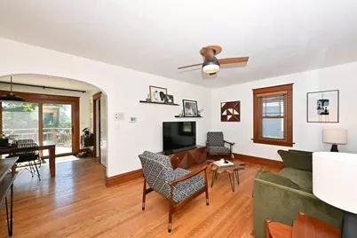 825  Buena Vista Ave, Waukesha, WI 53188 - Photo 4