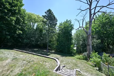 825  Buena Vista Ave, Waukesha, WI 53188 - Photo 28