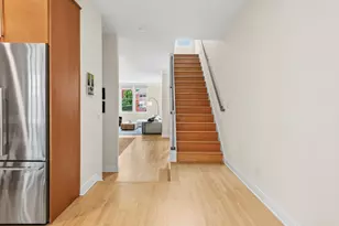 2010 E Windsor Pl, Milwaukee, WI 53202 - Photo 22