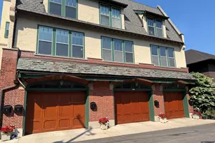2010 E Windsor Pl, Milwaukee, WI 53202 - Photo 56