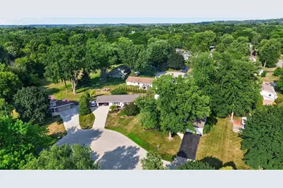 2470  Lionel Ct, Brookfield, WI 53045 - Photo 48