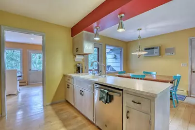 1905  Hillside Dr, Delafield, WI 53018 - Photo 16