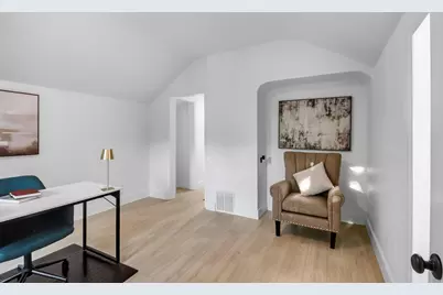 2467 N 57th St, Milwaukee, WI 53210 - Photo 28
