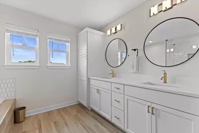 9110  Creekside Cir, Pleasant Prairie, WI 53158 - Photo 24