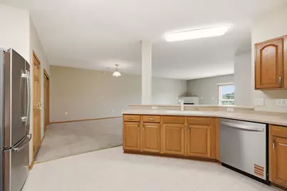 6020 S Buckhorn Ave #210, Cudahy, WI 53110 - Photo 2